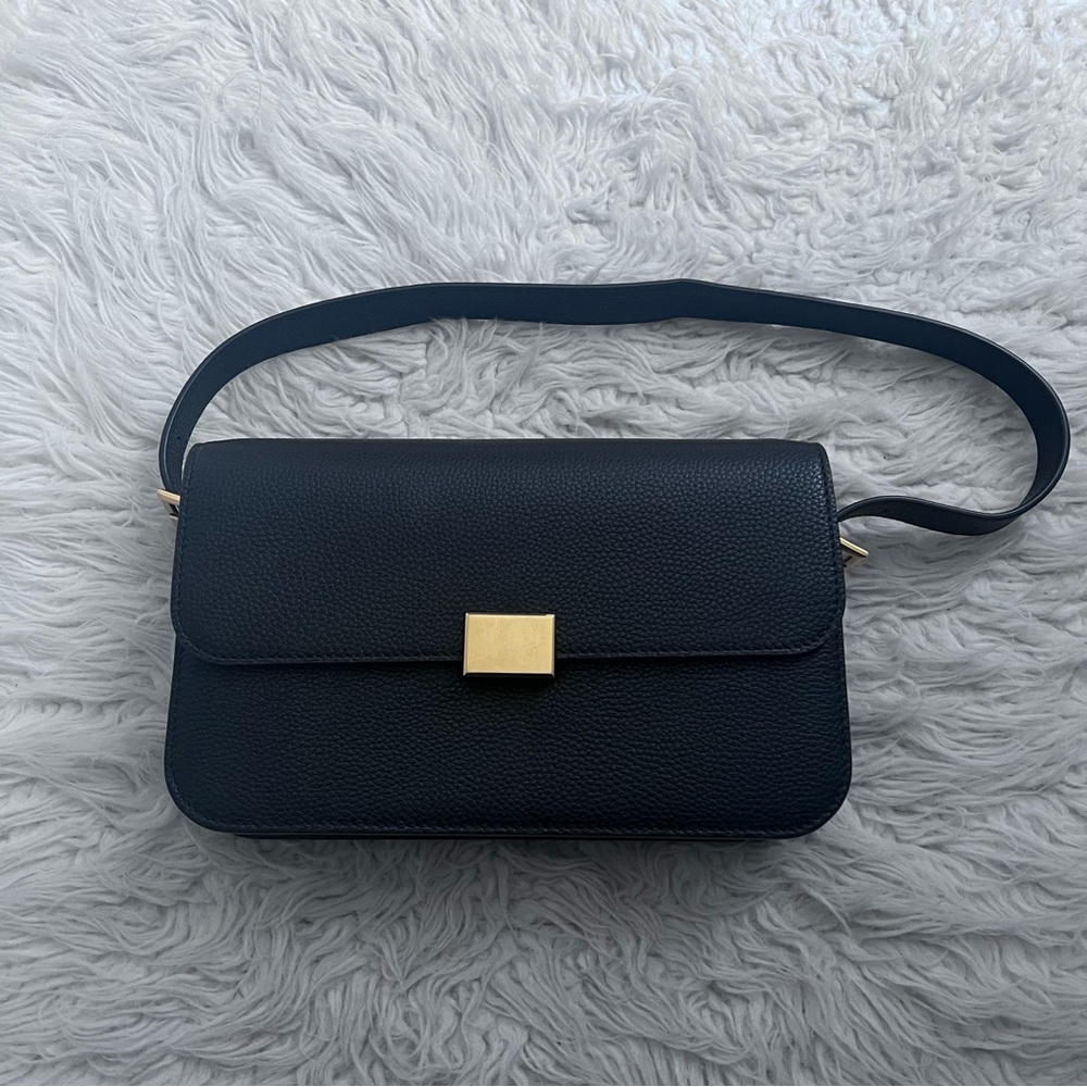 The Curated Shoulder Bag - Pebbled Leather